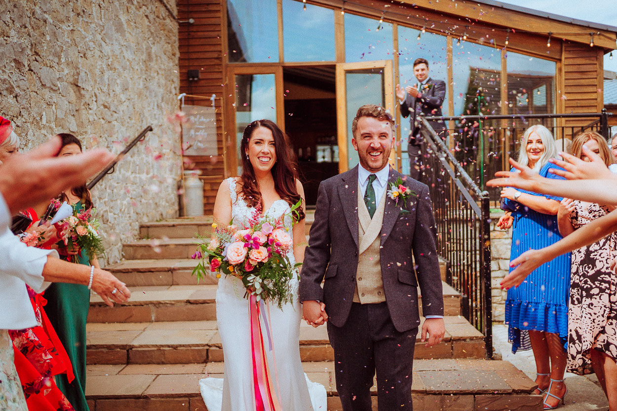 SUMMER WEDDING ROSEDEW FARM WEDDING PHOTOGRAPHY 004 SUMMER WEDDING ROSEDEW FARM WEDDING PHOTOGRAPHY 004